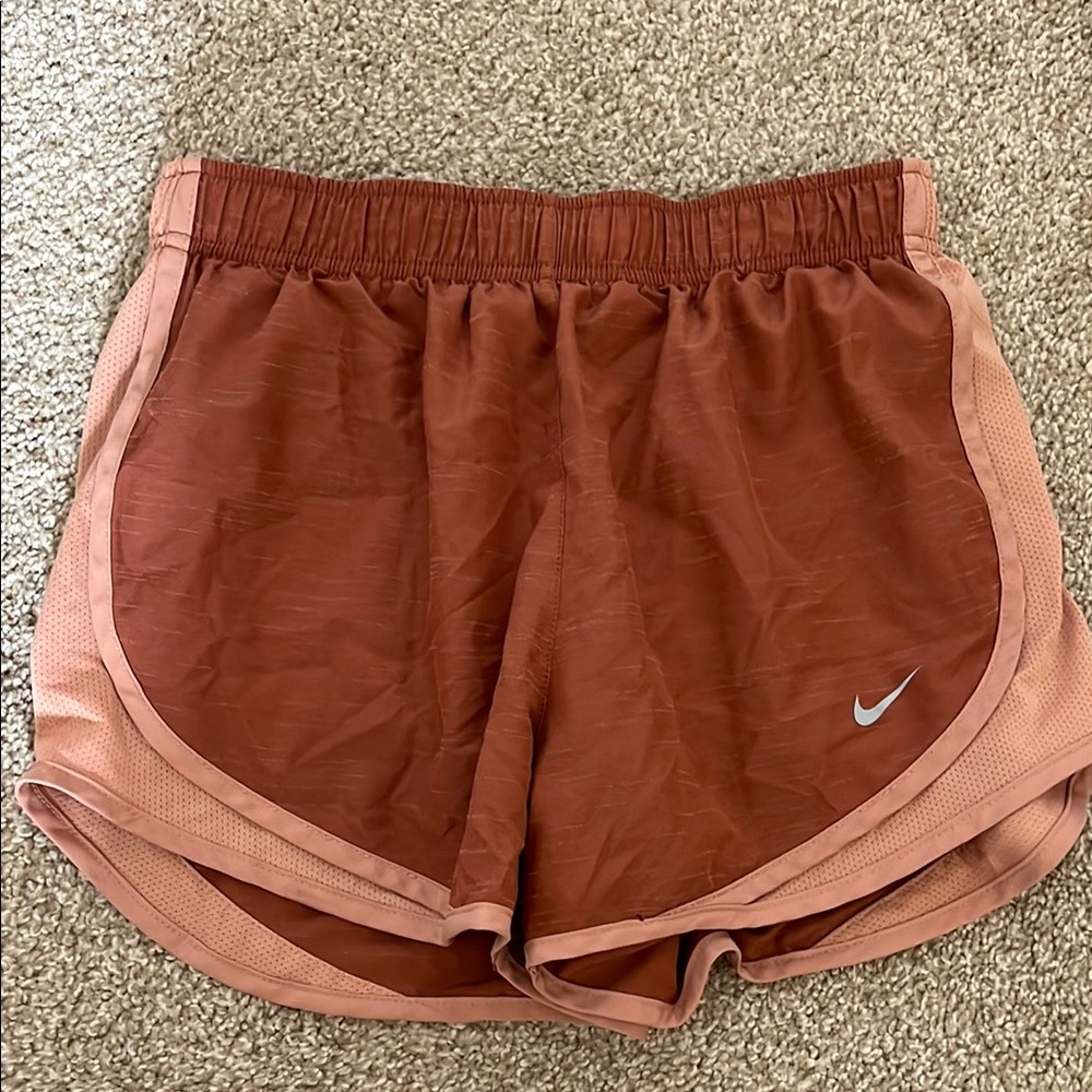 Nike Brown Athletic Shorts with Elastic Waistband and Breathable Fabric